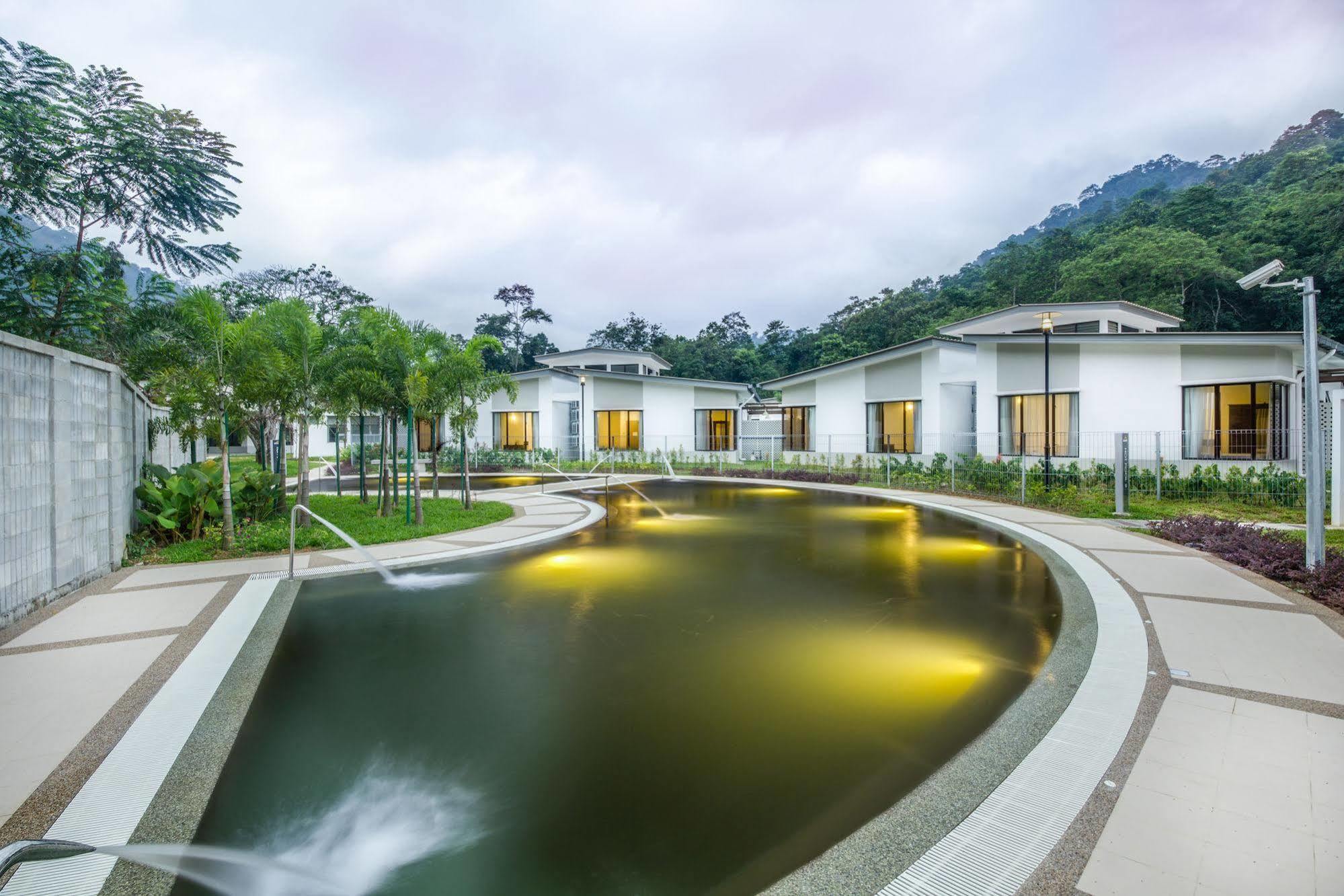 Hotel Erya By Suria Hot Spring Bentong Extérieur photo