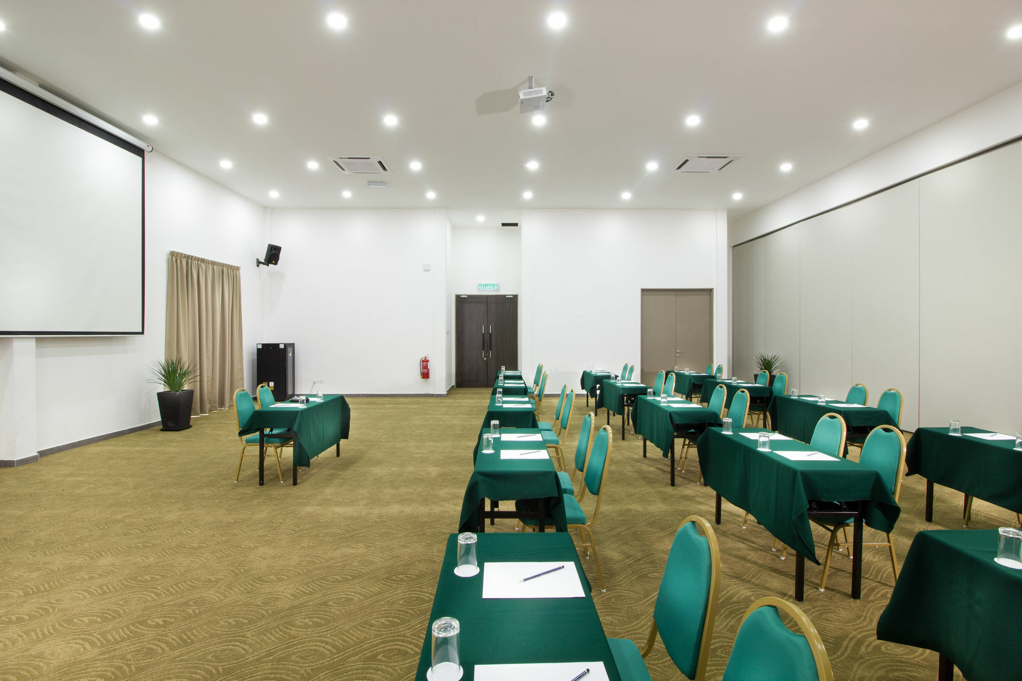 Hotel Erya By Suria Hot Spring Bentong Extérieur photo