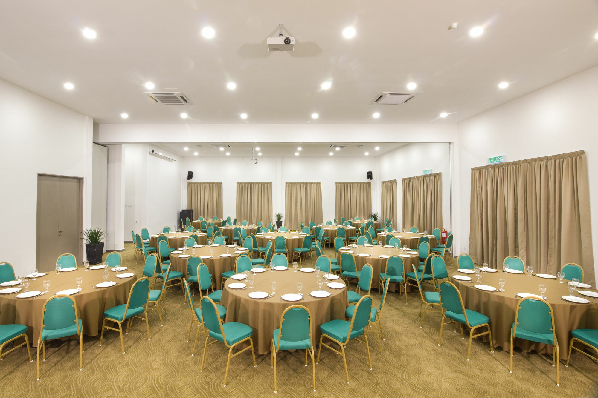 Hotel Erya By Suria Hot Spring Bentong Extérieur photo